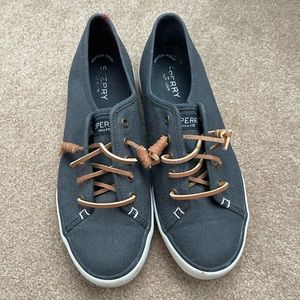 Sperry boat shoes